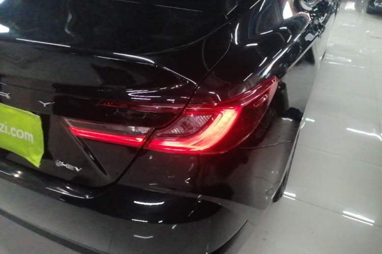 Used Toyota Camry 2024 Dual-Motor 2.0 HE Elite Edition Right Rear Taillight