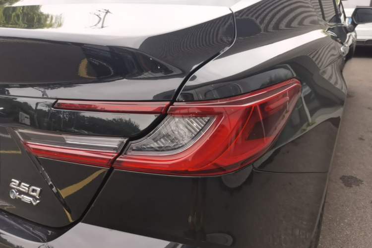 Used Toyota Camry 2024 Dual-Motor 2.5HQ Flagship Edition Right Rear Taillight
