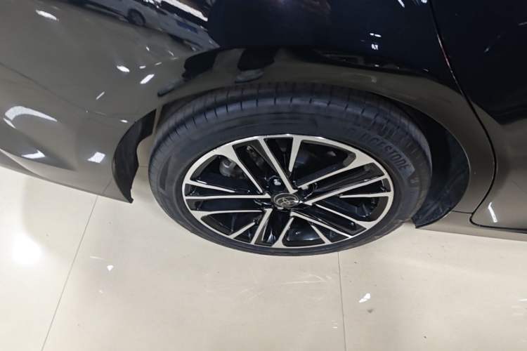 Used Toyota Camry 2024 Dual-Engine 2.5HG Prestige Edition Right Rear Wheel Hub