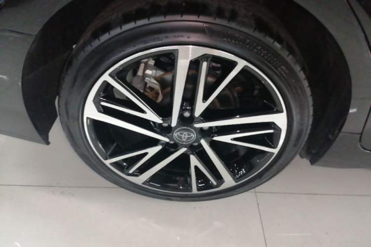 Used Toyota Camry 2024 Dual-Motor 2.0HS Sport Edition Right Rear Wheel Hub