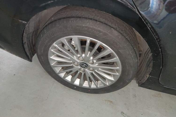 Used Toyota Camry 2024 2.0G Prestige Edition Right Rear Wheel Hub