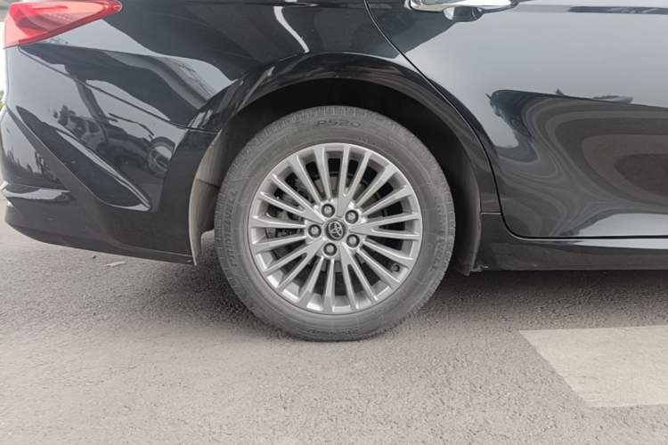 Used Toyota Camry 2024 Dual-Motor 2.0 HGVP Luxury Edition Right Rear Wheel Hub