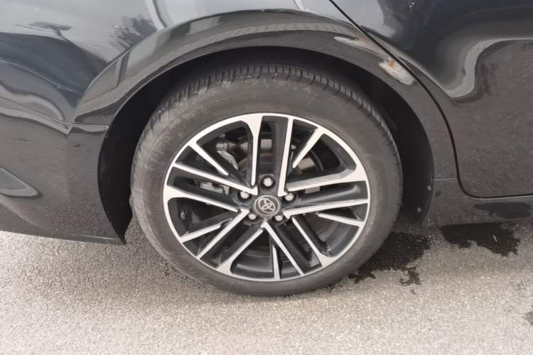 Used Toyota Camry 2024 Dual-Motor 2.5HQ Flagship Edition Right Rear Wheel Hub