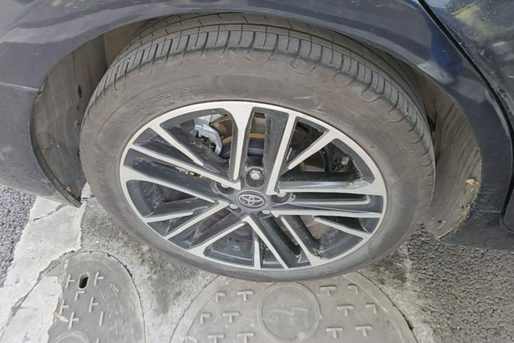 Used Toyota Camry 2024 Dual-Motor 2.0 HG Premium Edition Right Rear Wheel Hub