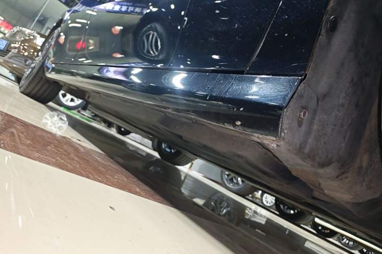 Used Toyota Camry 2024 Dual-Engine 2.5HG Prestige Edition Right Side Sill