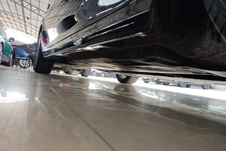 Used Toyota Camry 2024 2.0E Elite Edition Right Side Sill