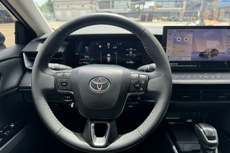 Used Toyota Camry 2024 Dual-Engine 2.5HG Prestige Edition Steering Wheel