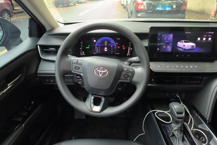 Used Toyota Camry 2024 Dual-Motor 2.0 HE Elite Edition Steering Wheel