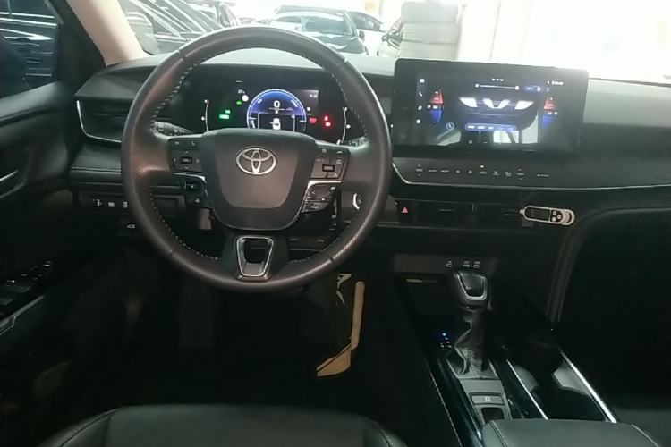 Used Toyota Camry 2024 Dual-Motor 2.0 HGVP Luxury Edition Steering Wheel