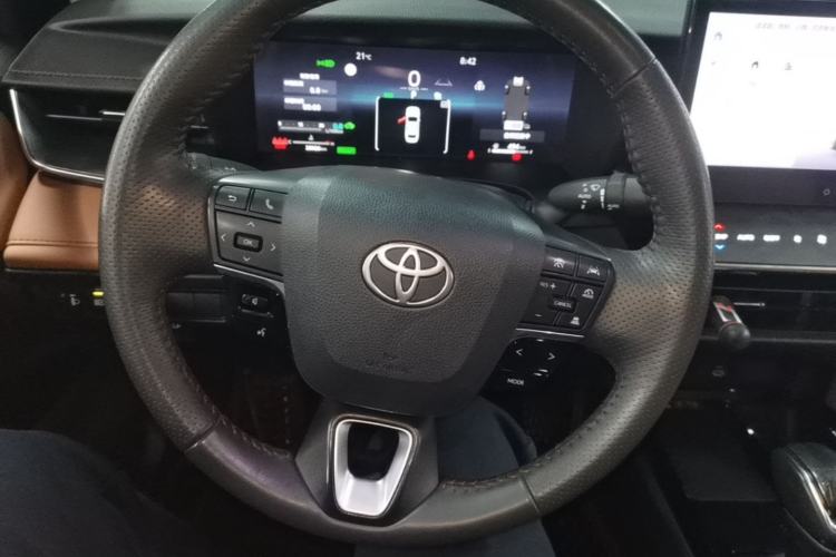 Used Toyota Camry 2024 Dual-Motor 2.0 HG Premium Edition Steering Wheel