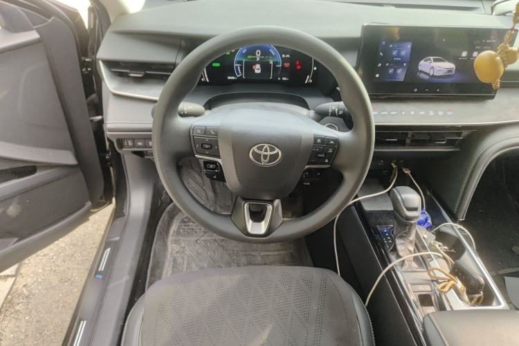 Used Toyota Camry 2024 Dual-Motor 2.0 HE Elite Edition Steering Wheel