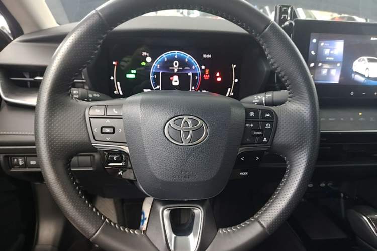 Used Toyota Camry 2024 Dual-Motor 2.0 HGVP Luxury Edition Steering Wheel