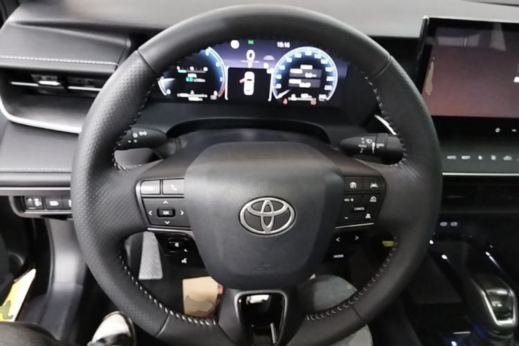 Used Toyota Camry 2024 2.0S Sport Edition Steering Wheel