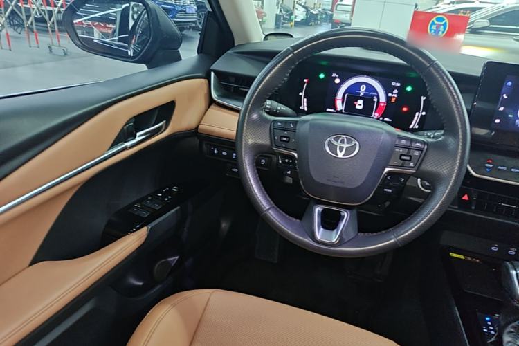 Used Toyota Camry 2024 2.0 GVP Luxury Edition Steering Wheel