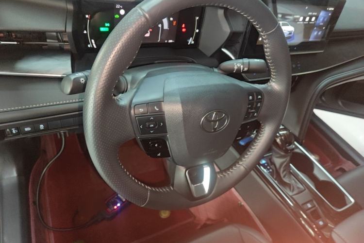 Used Toyota Camry 2024 Dual-Motor 2.0 HE Elite Edition Steering Wheel