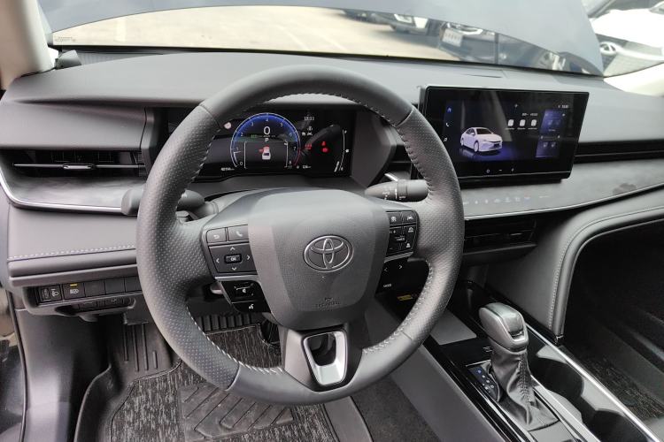 Used Toyota Camry 2024 2.0 GVP Luxury Edition Steering Wheel