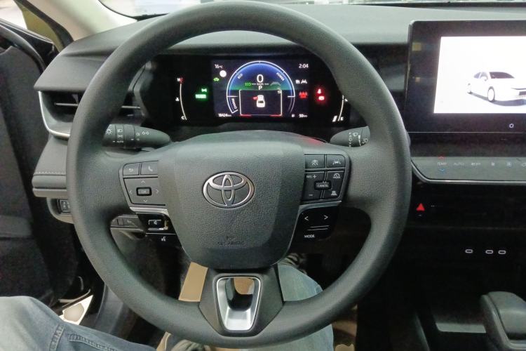 Used Toyota Camry 2024 Dual-Motor 2.0 HE Elite Edition Steering Wheel