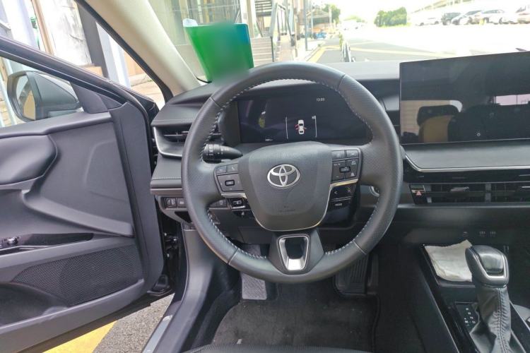 Used Toyota Camry 2024 2.0G Prestige Edition Steering Wheel