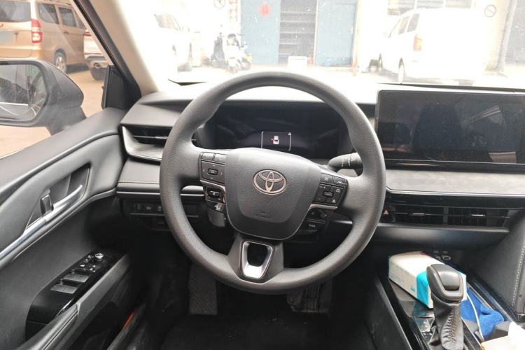 Used Toyota Camry 2024 Dual-Motor 2.0 HE Elite Edition Steering Wheel