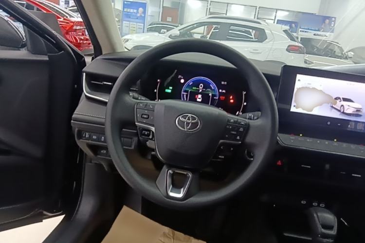 Used Toyota Camry 2024 Dual-Motor 2.0 HE Elite Edition Steering Wheel