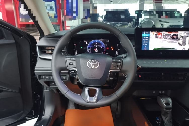 Used Toyota Camry 2024 2.0 GVP Luxury Edition Steering Wheel