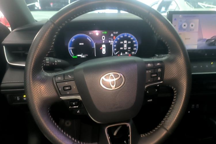 Used Toyota Camry 2024 Dual-Motor 2.0 HXS Sport Plus Edition Steering Wheel