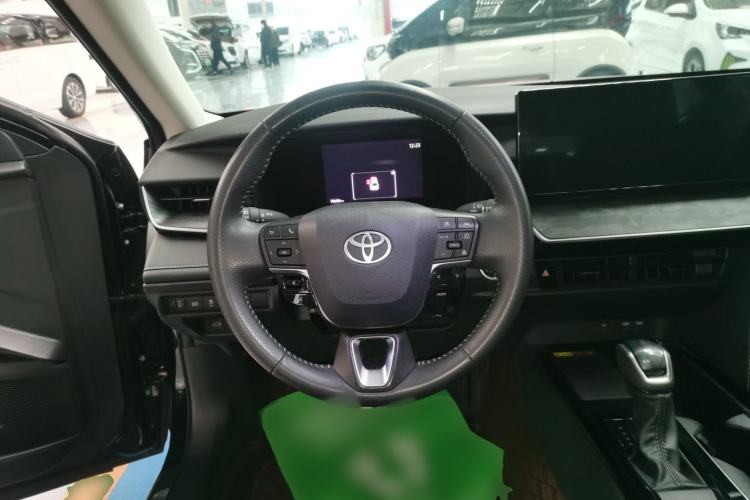 Used Toyota Camry 2024 Dual-Motor 2.0 HGVP Luxury Edition Steering Wheel