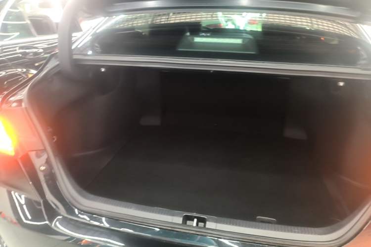 Used Toyota Camry 2024 Dual-Motor 2.0 HXS Sport Plus Edition Trunk