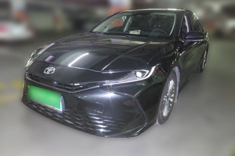 Toyota Camry 2024 Dual-Motor 2.0 HE Elite Edition