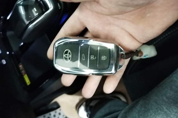 Used Toyota Camry 2024 2.0S Sport Edition Vehicle Key