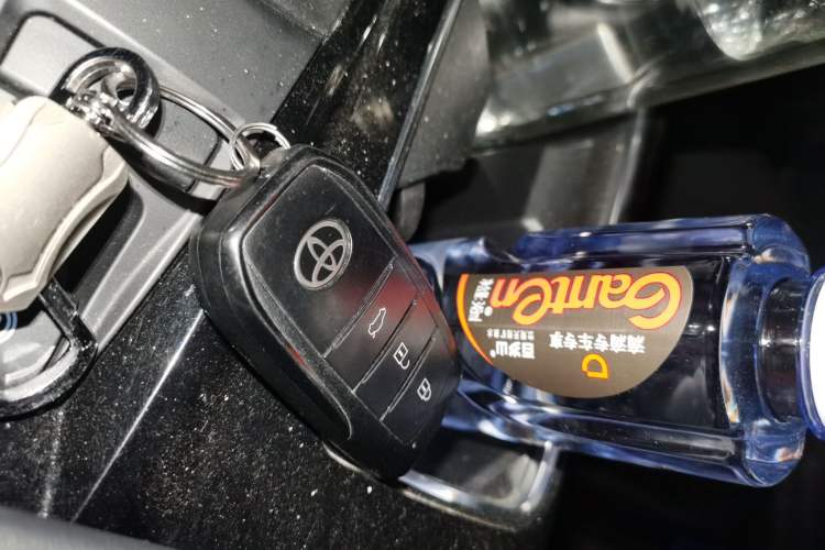 Used Toyota Camry 2024 Dual-Motor 2.0 HE Elite Edition Vehicle Key