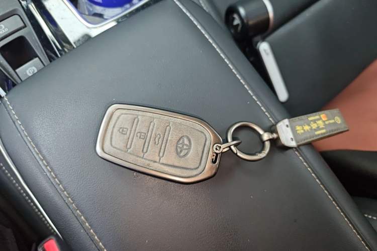 Used Toyota Camry 2024 2.0G Prestige Edition Vehicle Key