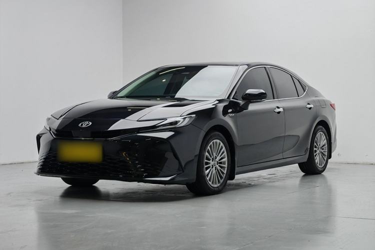Toyota Camry 2024 Dual-Motor 2.0 HGVP Luxury Edition