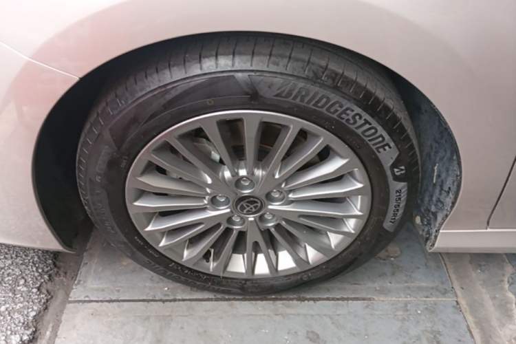 Used Toyota Camry 2024 Dual-Motor 2.0 HGVP Luxury Edition Left Front Wheel Hub