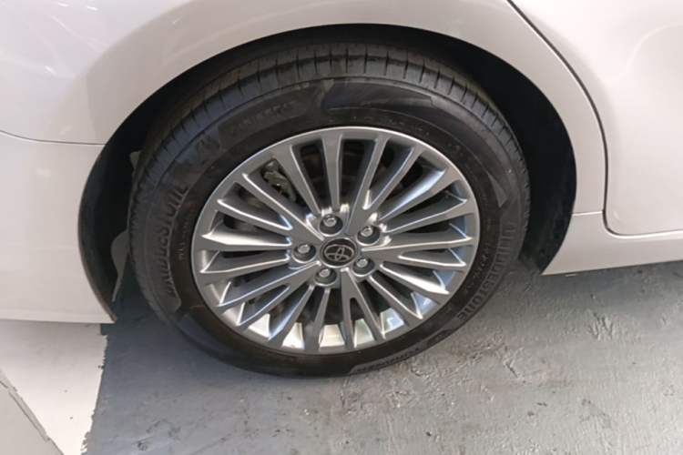 Used Toyota Camry 2024 Dual-Motor 2.0 HGVP Luxury Edition Right Rear Wheel Hub
