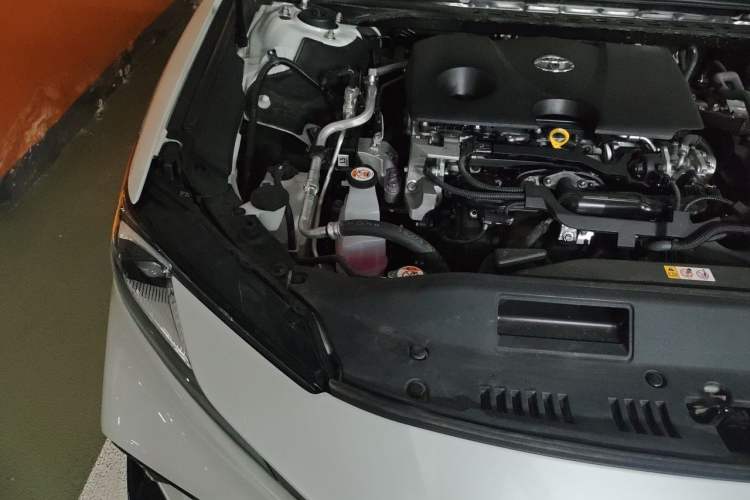 Used Toyota Camry 2024 Dual-Motor 2.0HS Sport Edition Engine Bay Right