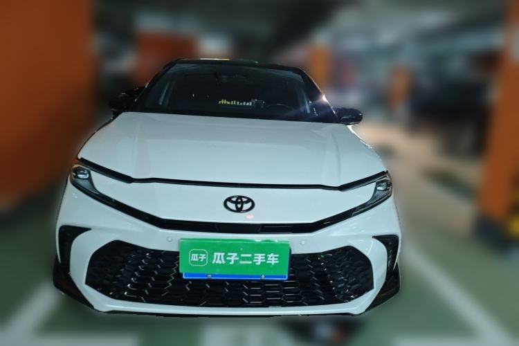 Used Toyota Camry 2024 Dual-Motor 2.0HS Sport Edition Front