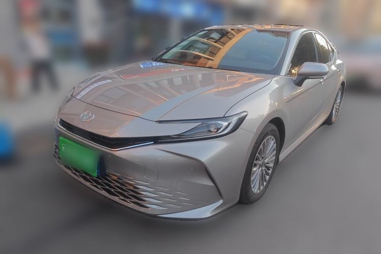 Used Toyota Camry 2024 Dual-Motor 2.0 HGVP Luxury Edition Guazi used car, China used car export, Used car for sale, Used cars, Cheapest cars for sale