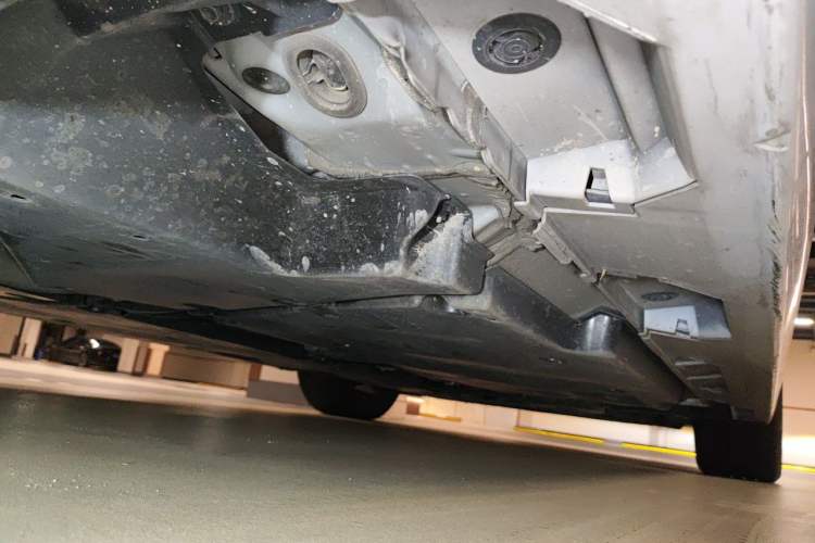 Used Toyota Camry 2024 Dual-Motor 2.0 HG Premium Edition Chassis Rear Right