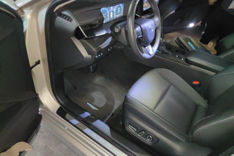 Used Toyota Camry 2024 2.0G Prestige Edition Driver Seat