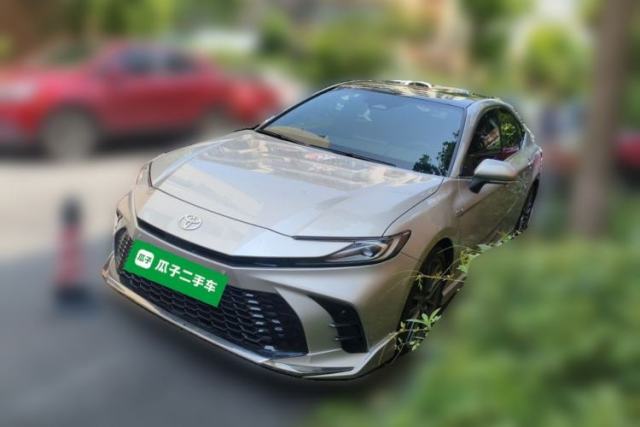 Ojetý Toyota Camry 2024 Dual-Motor 2.0 HXS Sport Plus Edition