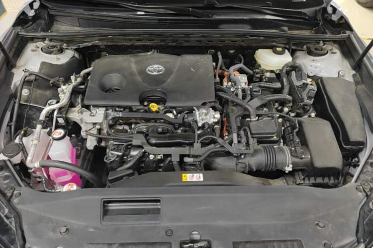 Used Toyota Camry 2024 Dual-Motor 2.0 HGVP Luxury Edition Engine Bay