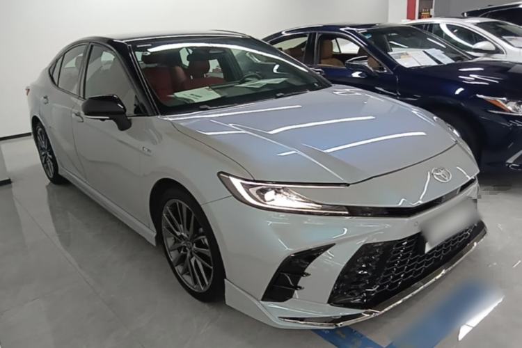 Used Toyota Camry 2024 Dual-Motor 2.0 HXS Sport Plus Edition Front Right 45 Deg