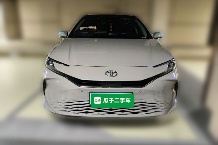 Used Toyota Camry 2024 Dual-Motor 2.0 HG Premium Edition Front