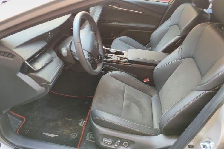Used Toyota Camry 2024 Dual-Motor 2.0 HXS Sport Plus Edition Left Front Seat