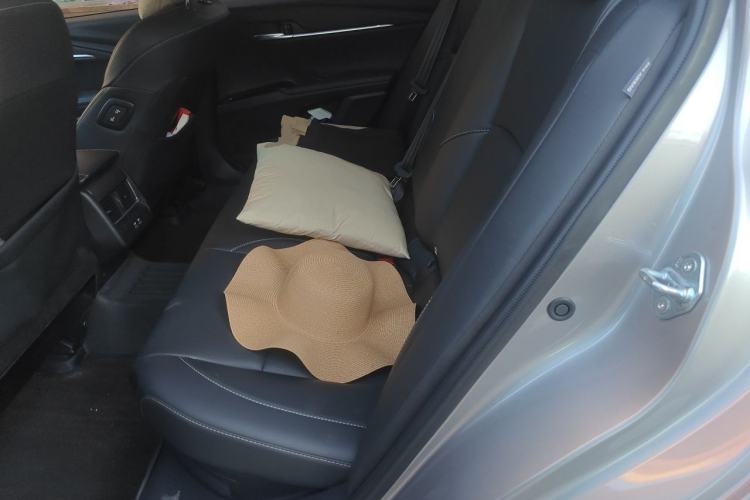Used Toyota Camry 2024 Dual-Motor 2.0 HGVP Luxury Edition Left Rear Seat