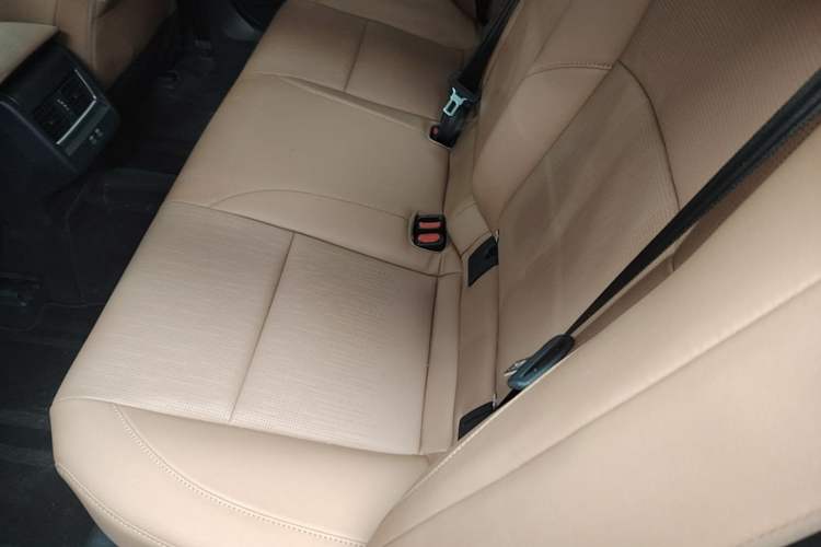 Used Toyota Camry 2024 Dual-Motor 2.0 HG Premium Edition Left Rear Seat