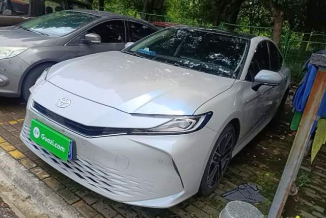 Used Toyota Camry 2024 Dual-Engine 2.5HG Prestige Edition