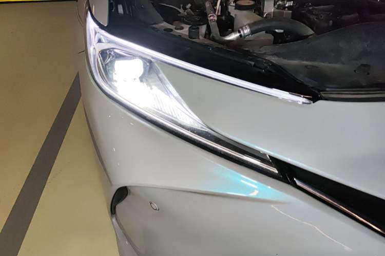 Used Toyota Camry 2024 Dual-Motor 2.0 HG Premium Edition Right Front Headlight