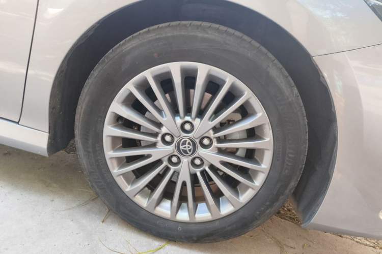 Used Toyota Camry 2024 Dual-Motor 2.0 HG Premium Edition Right Front Wheel Hub